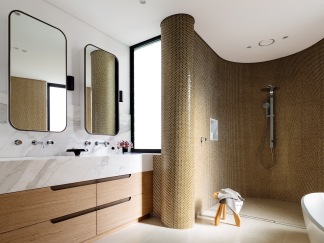 Decus-Interiors-Tamarama-design-Sydney-curved-bathroom